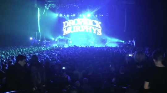 Time-Lapse of Valentine’s Day Show in Paris